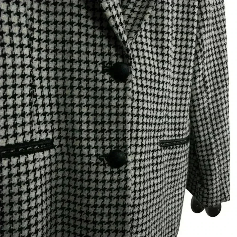 Joan Leslie Vintage Black and White Houndstooth Pattern Blazer Jacket | Size 8 - Picture 4 of 8